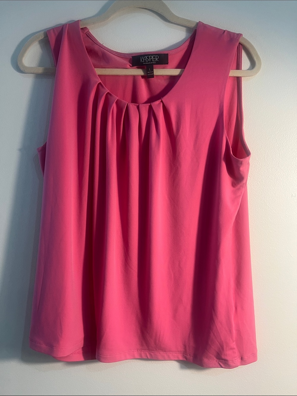 Kasper Sleeveless Pleated Shell Top - Pink